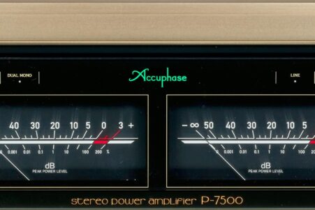 Accuphase P-7500 power amplifier