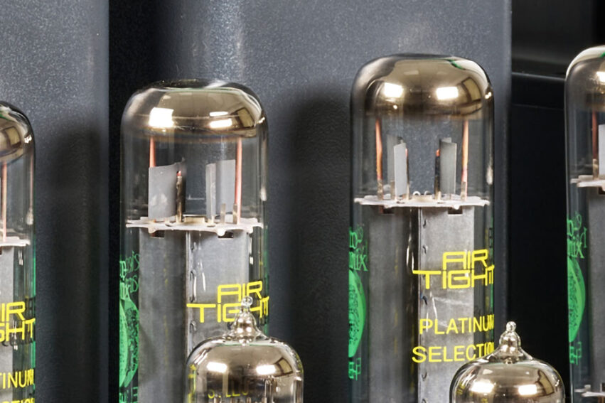 Air Tight ATM-1E tube power amplifier